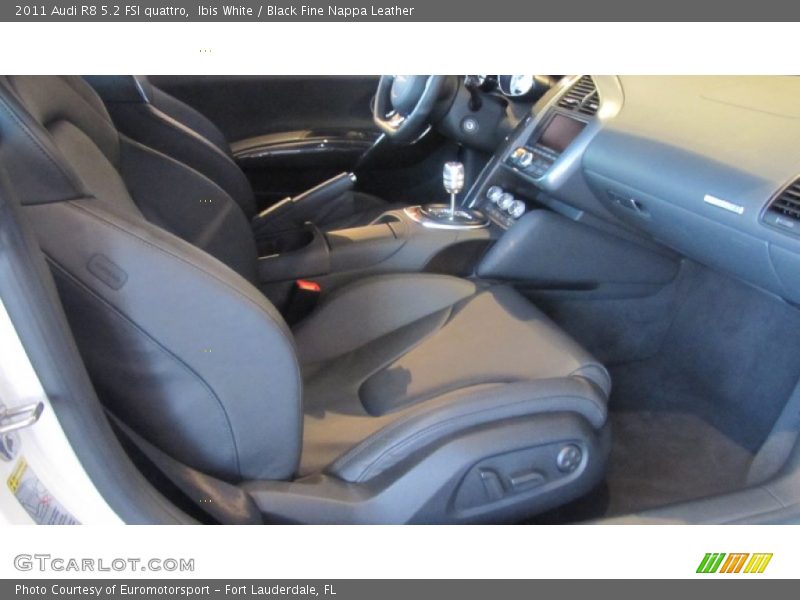 Ibis White / Black Fine Nappa Leather 2011 Audi R8 5.2 FSI quattro