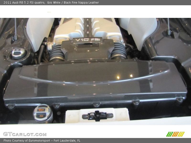  2011 R8 5.2 FSI quattro Engine - 5.2 Liter FSI DOHC 40-Valve VVT V10