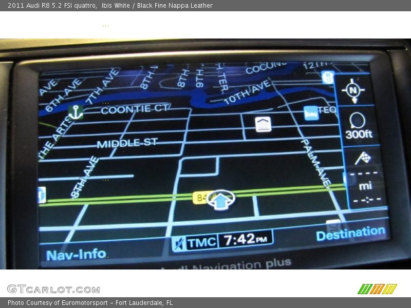 Navigation of 2011 R8 5.2 FSI quattro