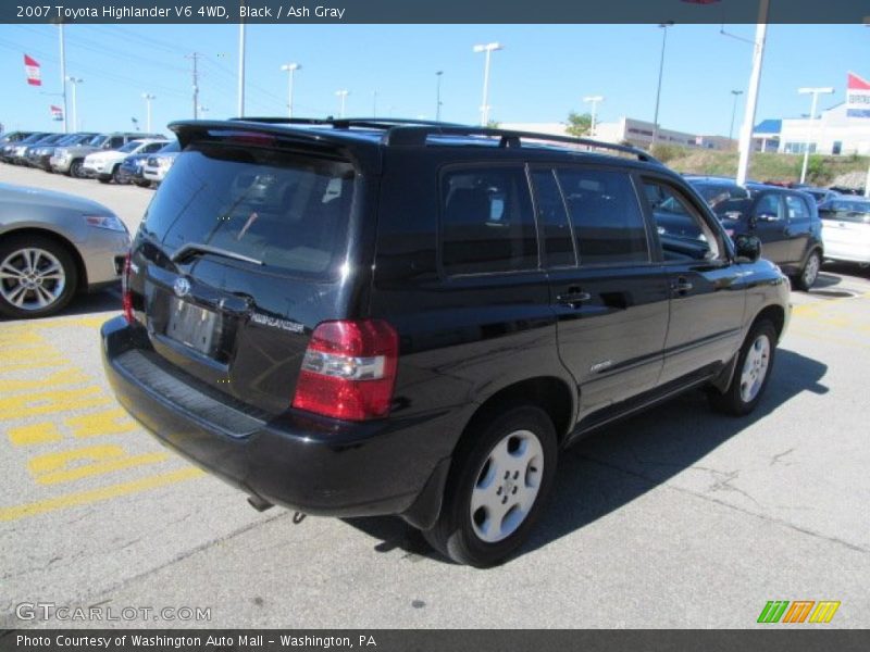 Black / Ash Gray 2007 Toyota Highlander V6 4WD