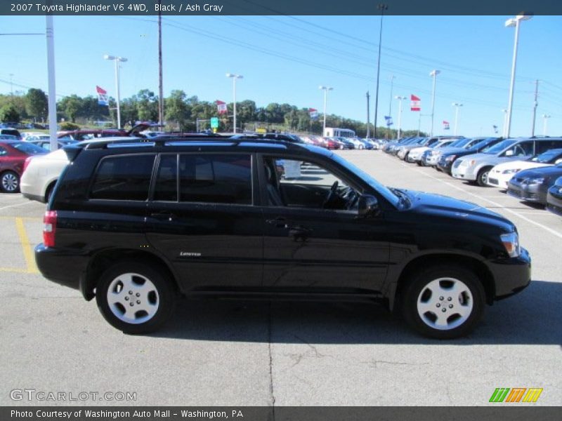 Black / Ash Gray 2007 Toyota Highlander V6 4WD