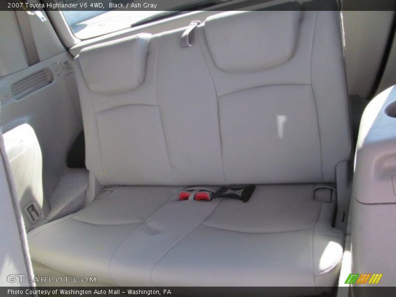 Black / Ash Gray 2007 Toyota Highlander V6 4WD