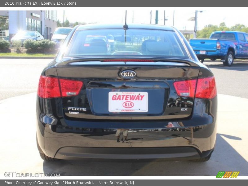 Ebony Black / Stone 2010 Kia Forte EX