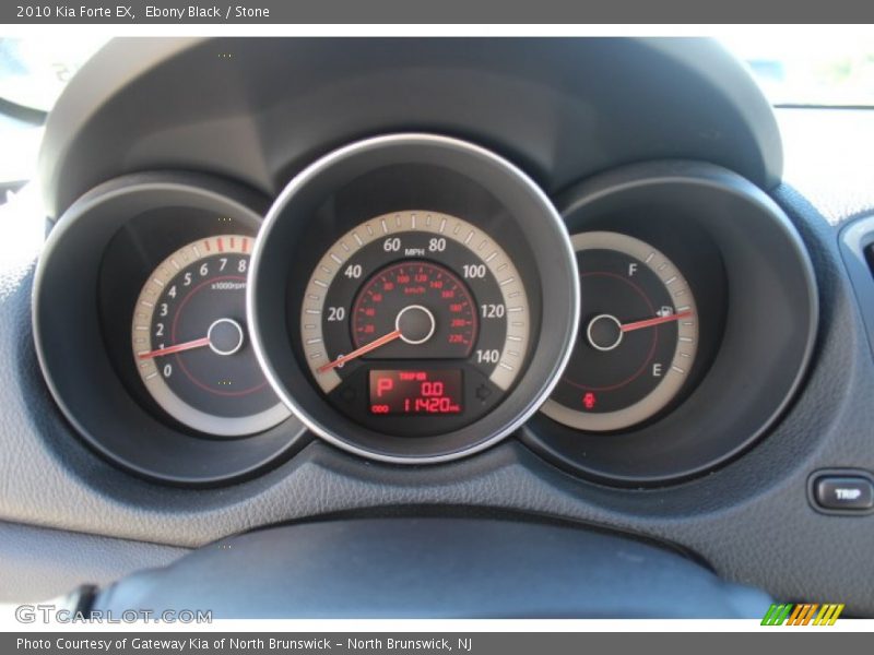 Ebony Black / Stone 2010 Kia Forte EX