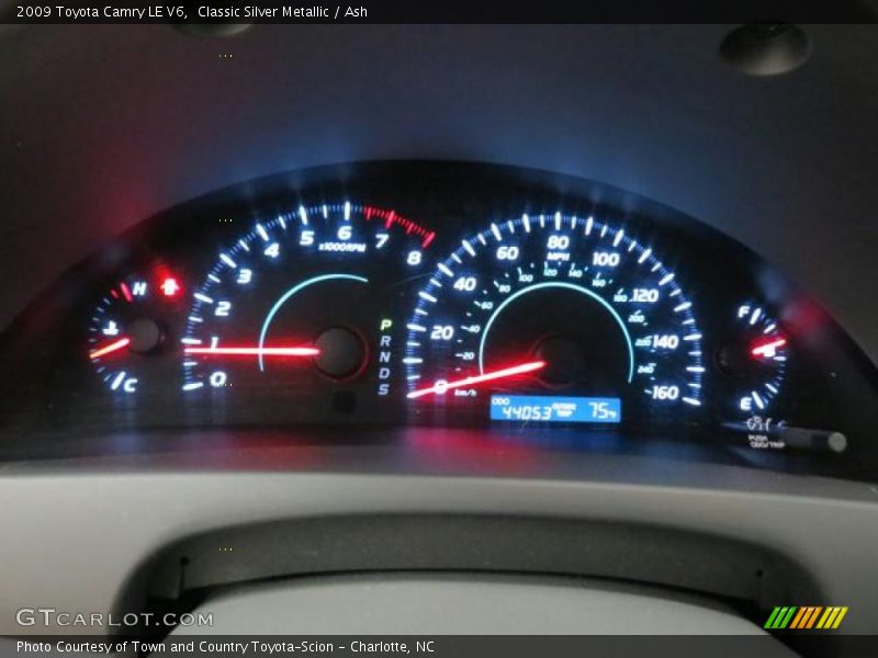 Classic Silver Metallic / Ash 2009 Toyota Camry LE V6