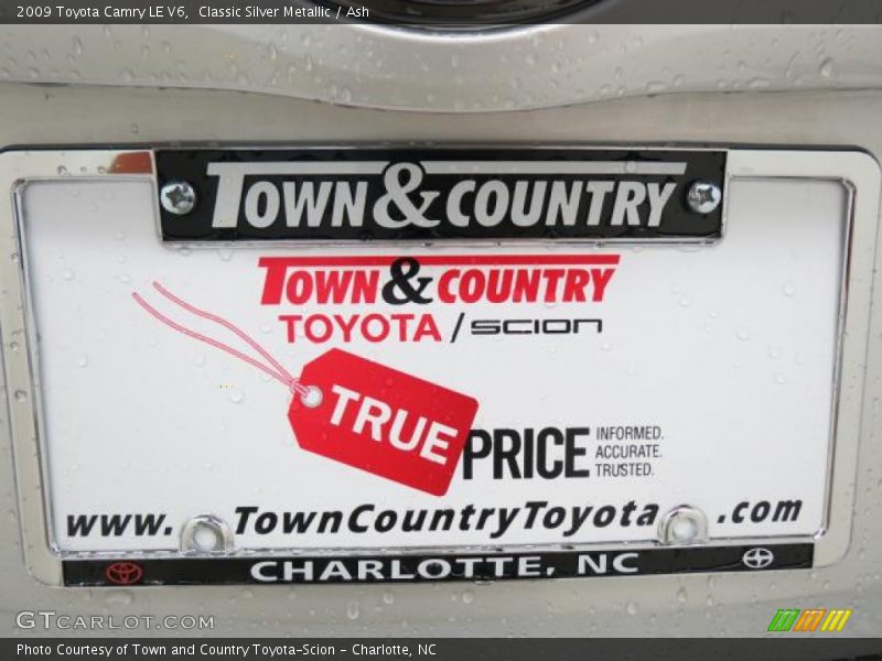 Classic Silver Metallic / Ash 2009 Toyota Camry LE V6