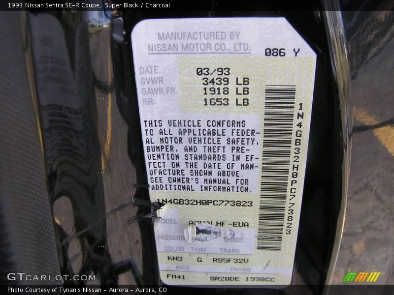 Super Black / Charcoal 1993 Nissan Sentra SE-R Coupe