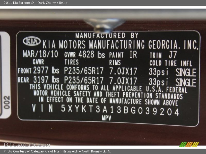 Dark Cherry / Beige 2011 Kia Sorento LX