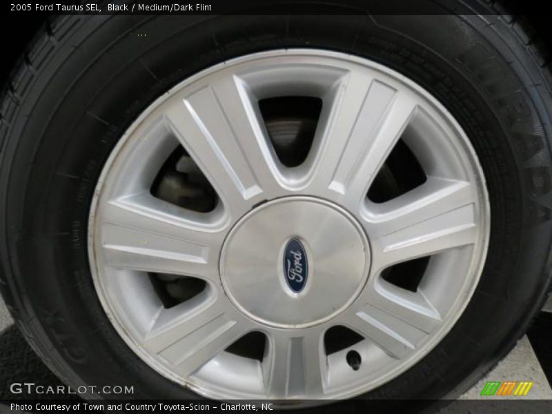 Black / Medium/Dark Flint 2005 Ford Taurus SEL