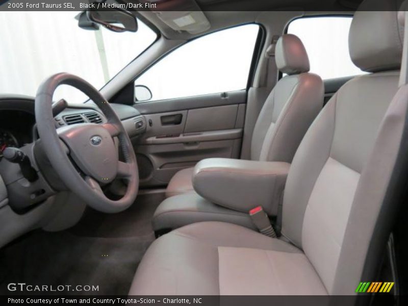 Black / Medium/Dark Flint 2005 Ford Taurus SEL