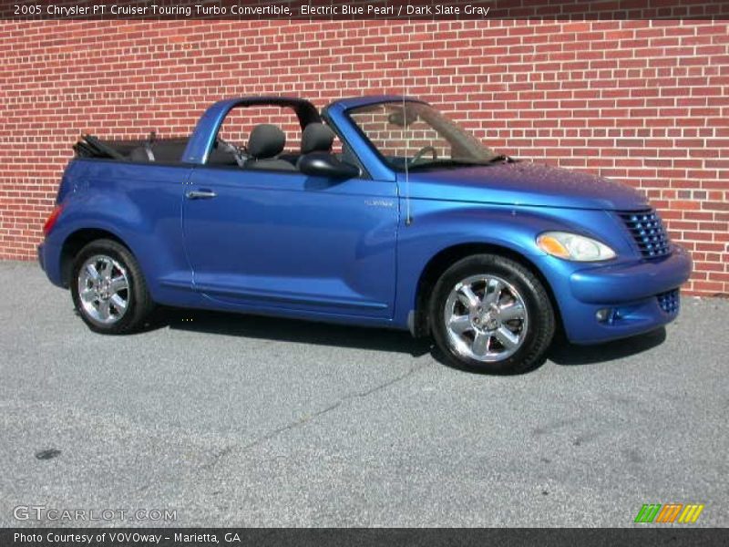 Electric Blue Pearl / Dark Slate Gray 2005 Chrysler PT Cruiser Touring Turbo Convertible