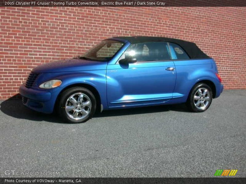 Electric Blue Pearl / Dark Slate Gray 2005 Chrysler PT Cruiser Touring Turbo Convertible