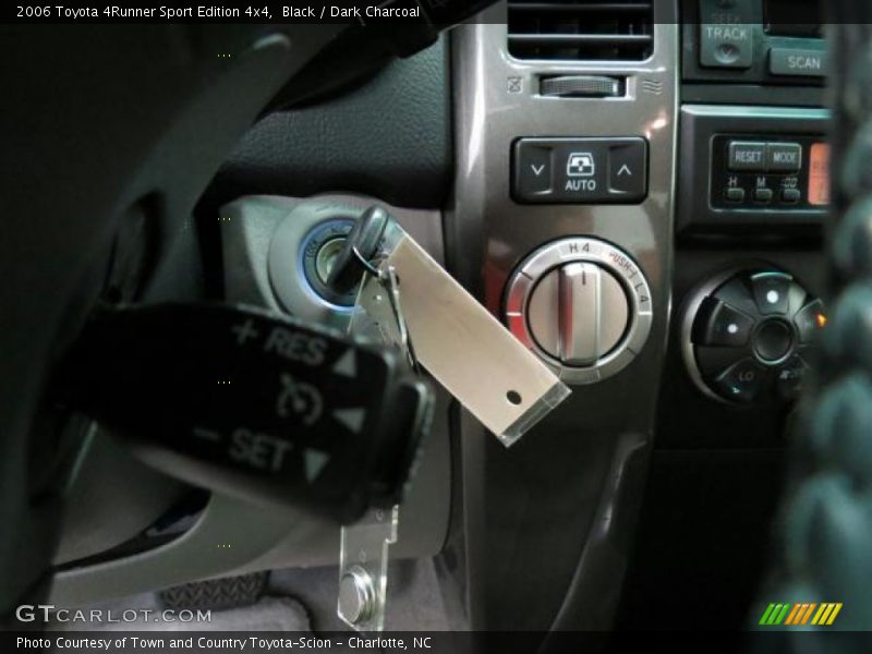 Black / Dark Charcoal 2006 Toyota 4Runner Sport Edition 4x4