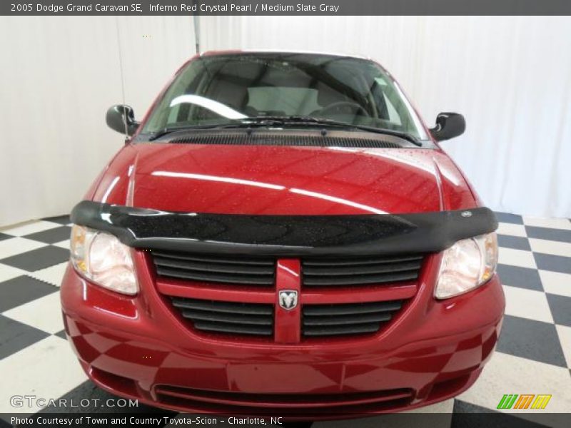  2005 Grand Caravan SE Inferno Red Crystal Pearl