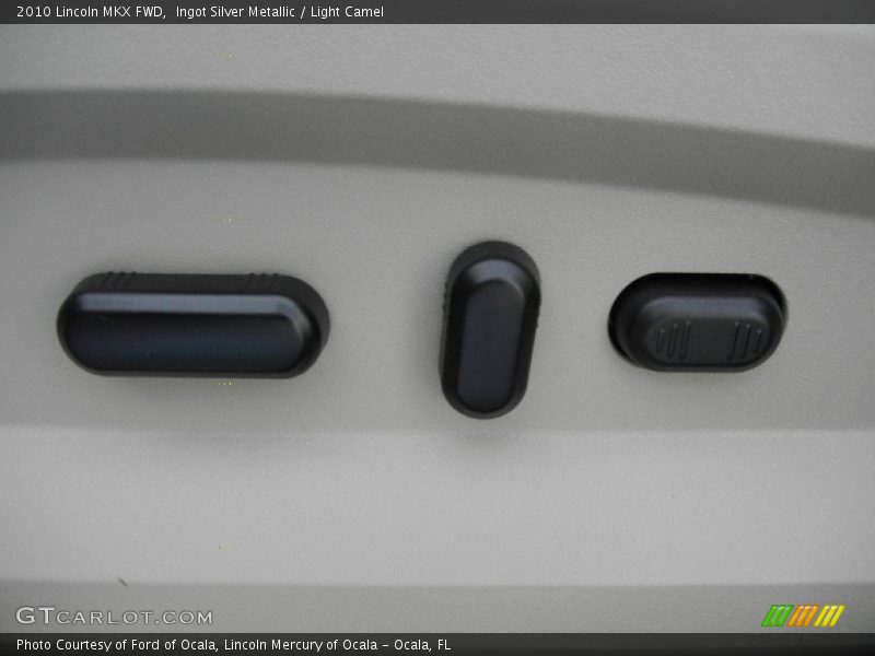 Ingot Silver Metallic / Light Camel 2010 Lincoln MKX FWD