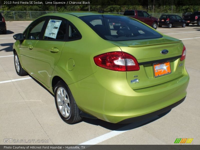 Lime Squeeze / Charcoal Black 2013 Ford Fiesta SE Sedan