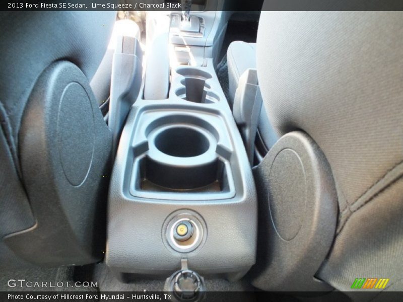Lime Squeeze / Charcoal Black 2013 Ford Fiesta SE Sedan