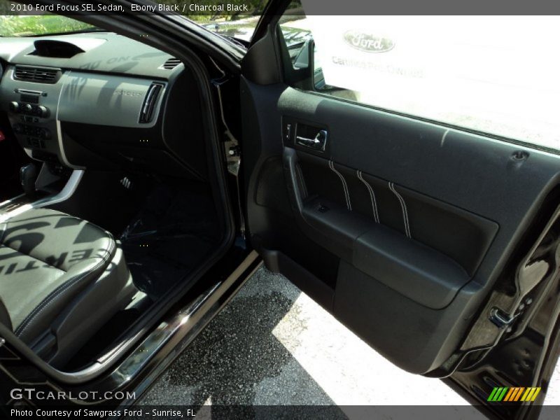 Ebony Black / Charcoal Black 2010 Ford Focus SEL Sedan