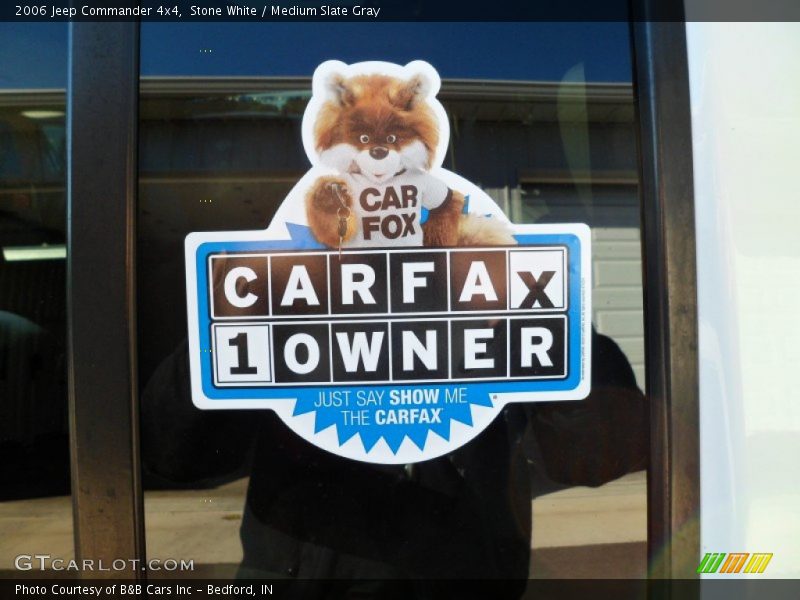 Stone White / Medium Slate Gray 2006 Jeep Commander 4x4