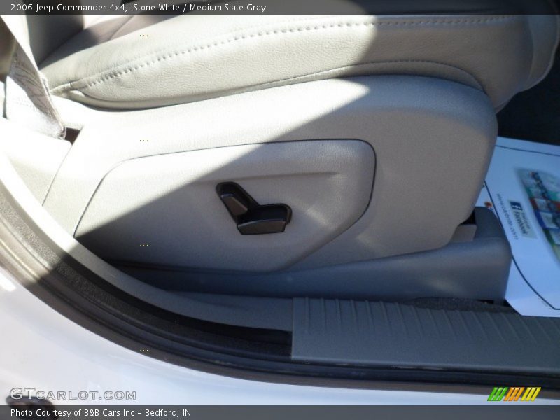 Stone White / Medium Slate Gray 2006 Jeep Commander 4x4