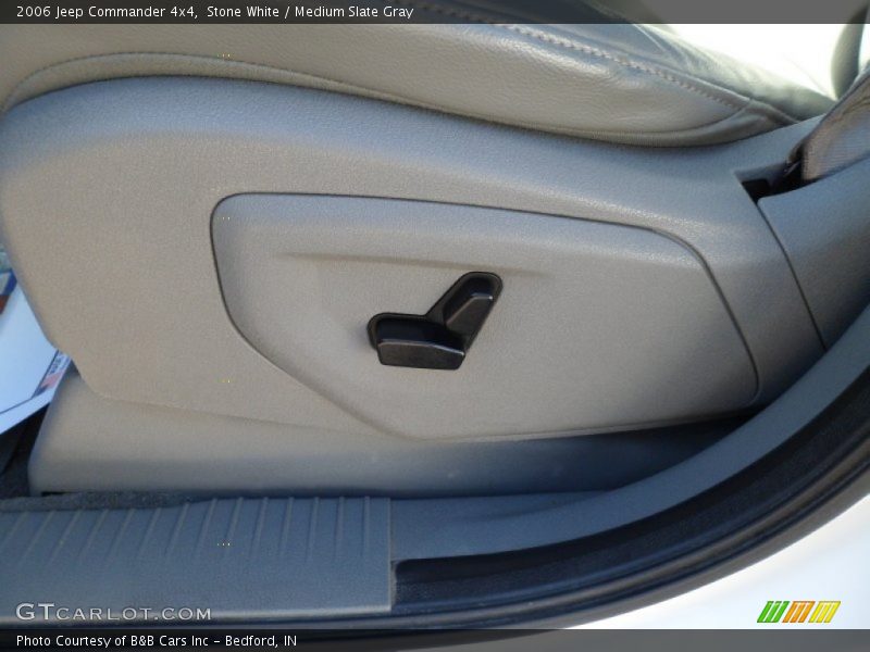 Stone White / Medium Slate Gray 2006 Jeep Commander 4x4
