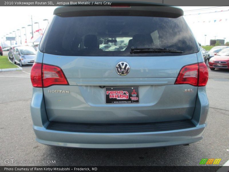 Antigua Blue Metallic / Aero Gray 2010 Volkswagen Routan SEL