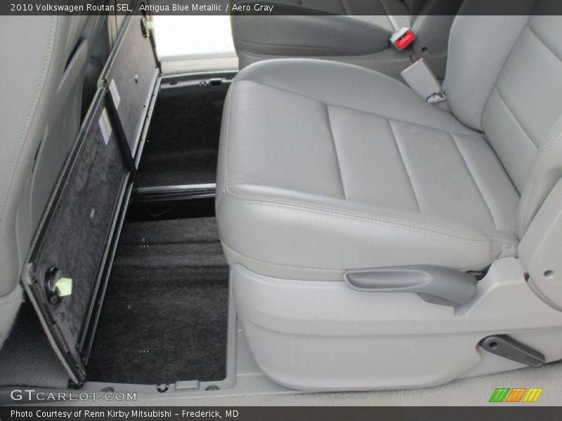 Antigua Blue Metallic / Aero Gray 2010 Volkswagen Routan SEL