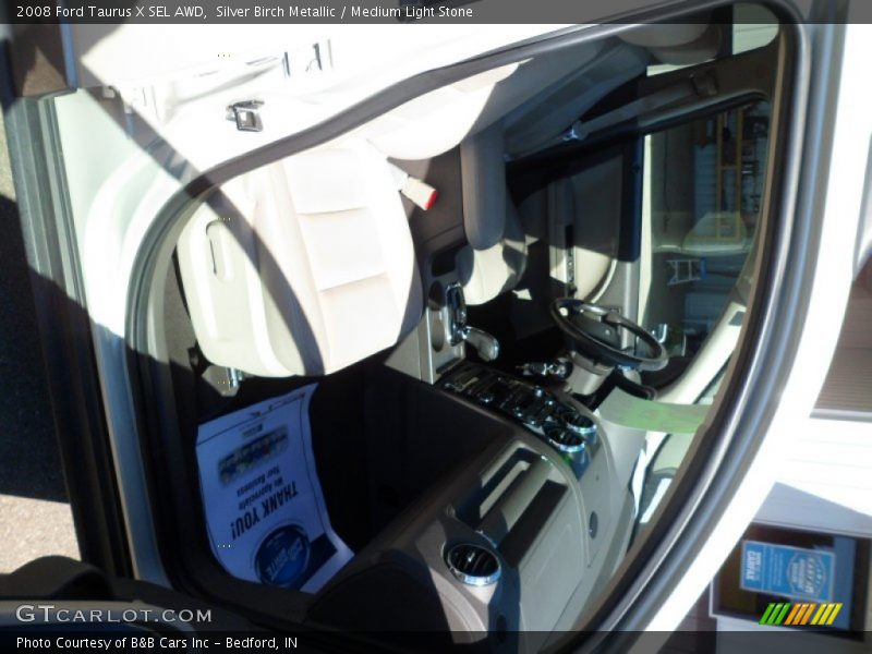 Silver Birch Metallic / Medium Light Stone 2008 Ford Taurus X SEL AWD