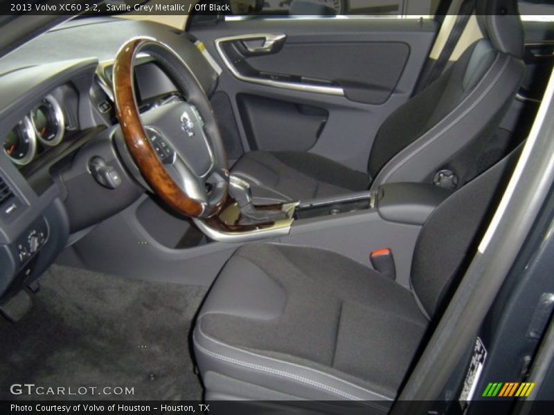 Saville Grey Metallic / Off Black 2013 Volvo XC60 3.2