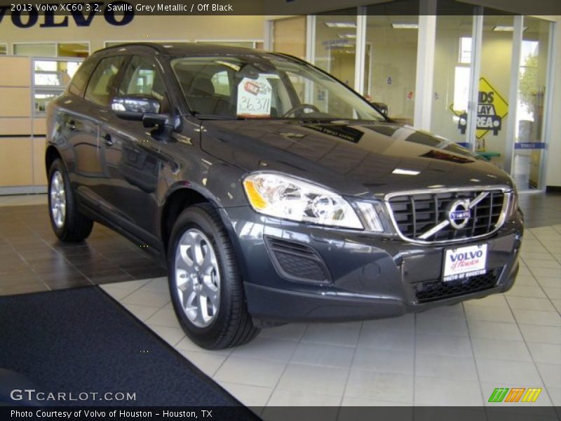 Saville Grey Metallic / Off Black 2013 Volvo XC60 3.2