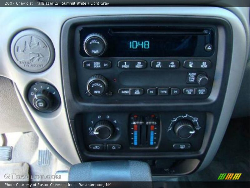 Summit White / Light Gray 2007 Chevrolet TrailBlazer LS