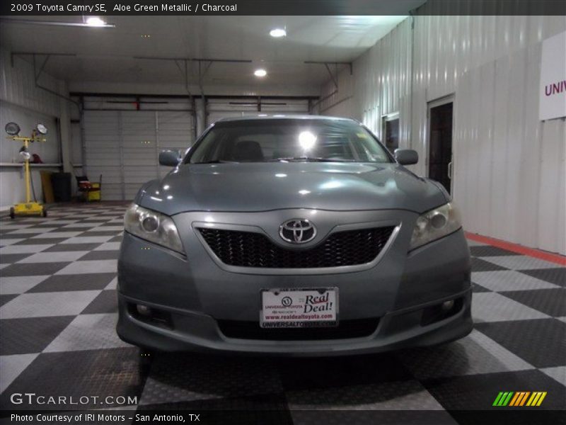 Aloe Green Metallic / Charcoal 2009 Toyota Camry SE