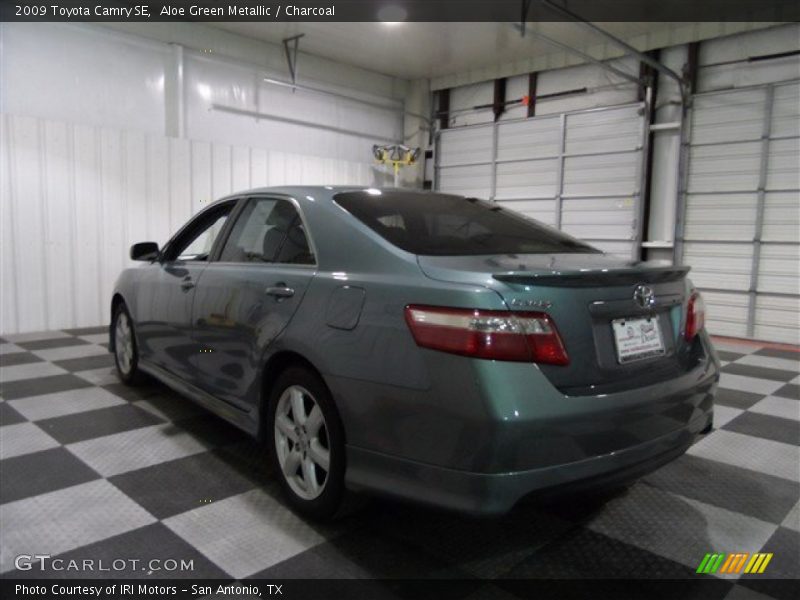 Aloe Green Metallic / Charcoal 2009 Toyota Camry SE