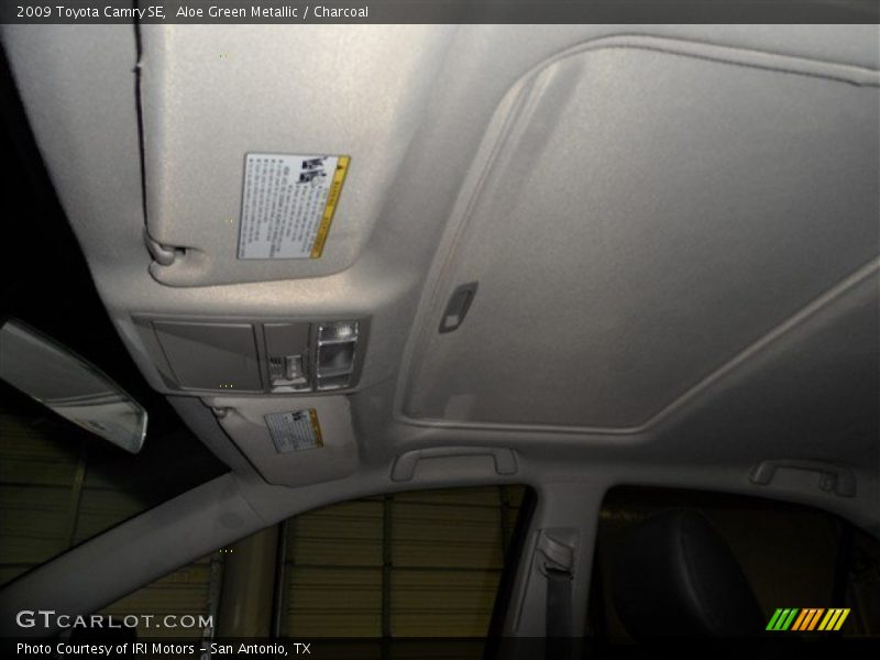 Aloe Green Metallic / Charcoal 2009 Toyota Camry SE