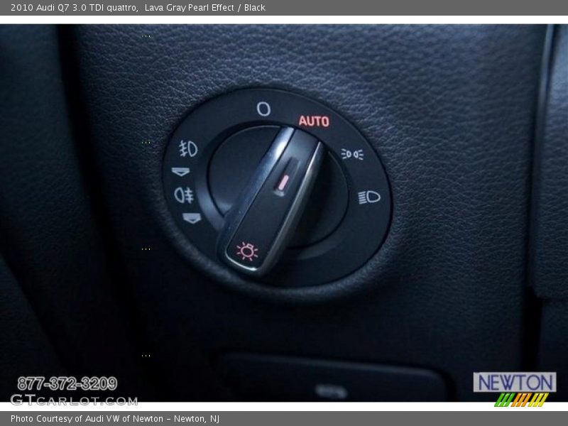 Lava Gray Pearl Effect / Black 2010 Audi Q7 3.0 TDI quattro