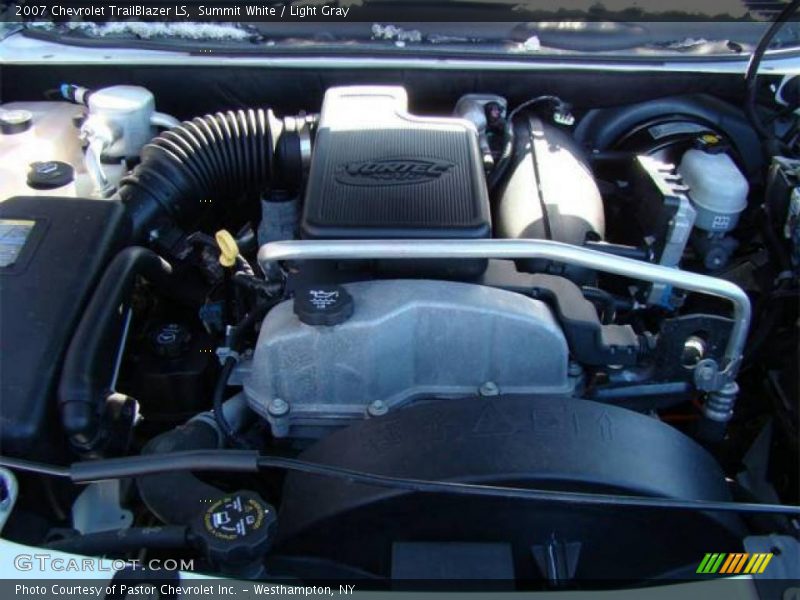 Summit White / Light Gray 2007 Chevrolet TrailBlazer LS