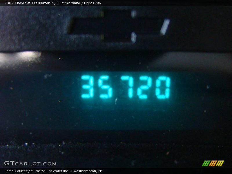 Summit White / Light Gray 2007 Chevrolet TrailBlazer LS