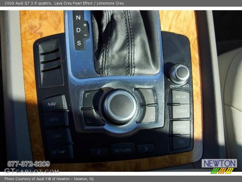 Lava Grey Pearl Effect / Limestone Grey 2009 Audi Q7 3.6 quattro