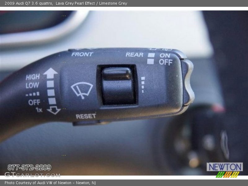 Lava Grey Pearl Effect / Limestone Grey 2009 Audi Q7 3.6 quattro