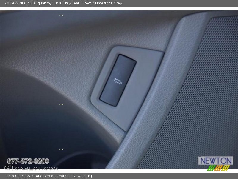 Lava Grey Pearl Effect / Limestone Grey 2009 Audi Q7 3.6 quattro