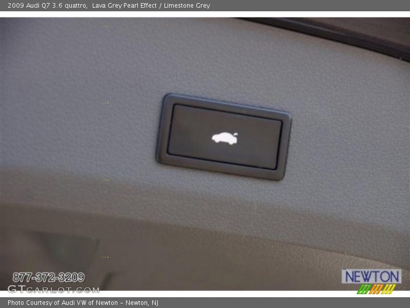 Lava Grey Pearl Effect / Limestone Grey 2009 Audi Q7 3.6 quattro