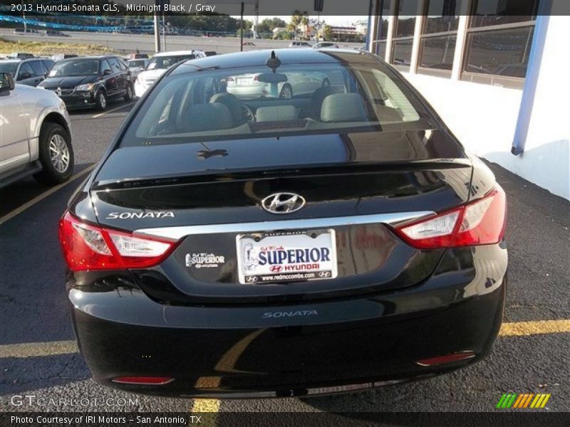 Midnight Black / Gray 2013 Hyundai Sonata GLS