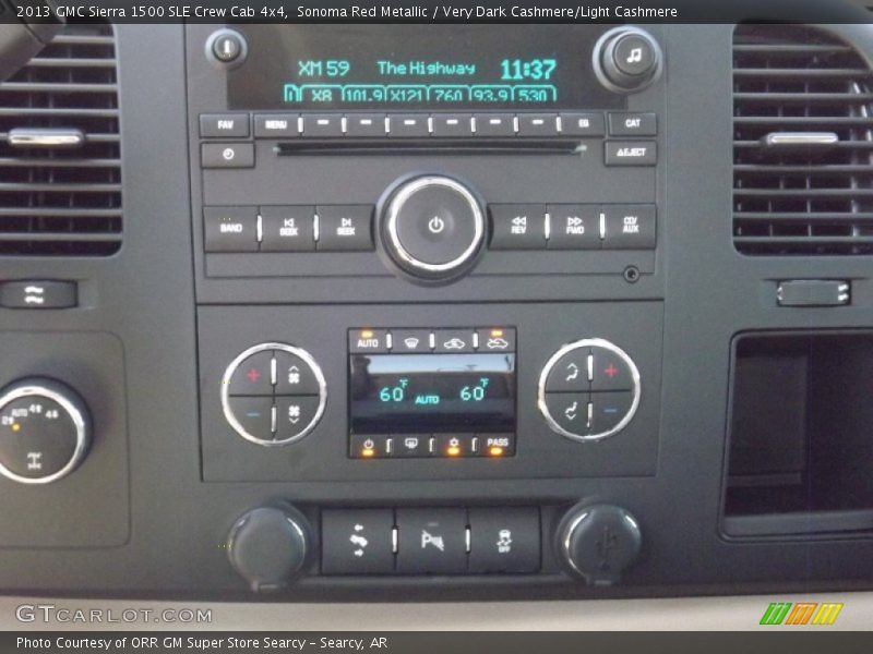 Controls of 2013 Sierra 1500 SLE Crew Cab 4x4
