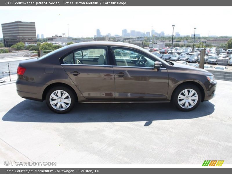 Toffee Brown Metallic / Cornsilk Beige 2013 Volkswagen Jetta SE Sedan