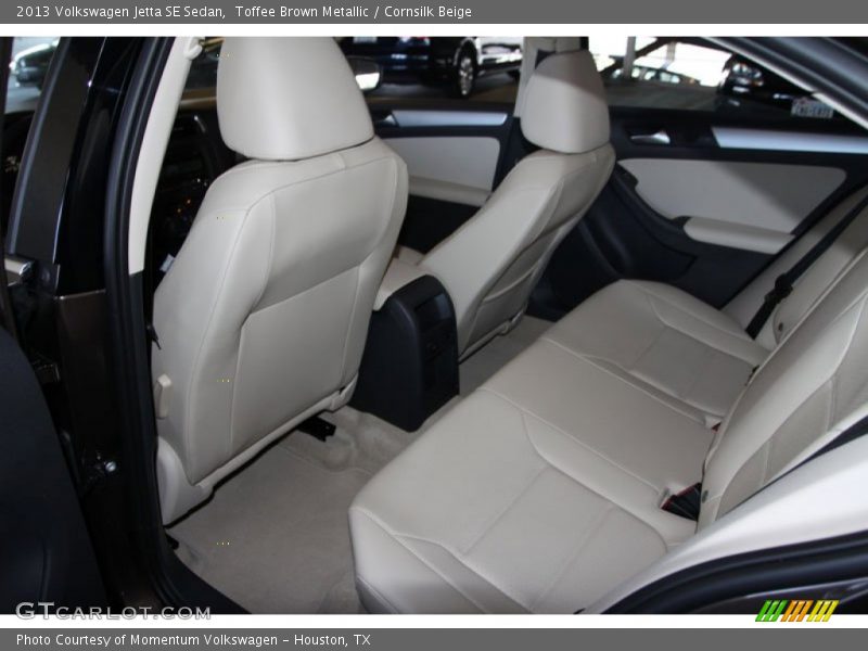 Toffee Brown Metallic / Cornsilk Beige 2013 Volkswagen Jetta SE Sedan