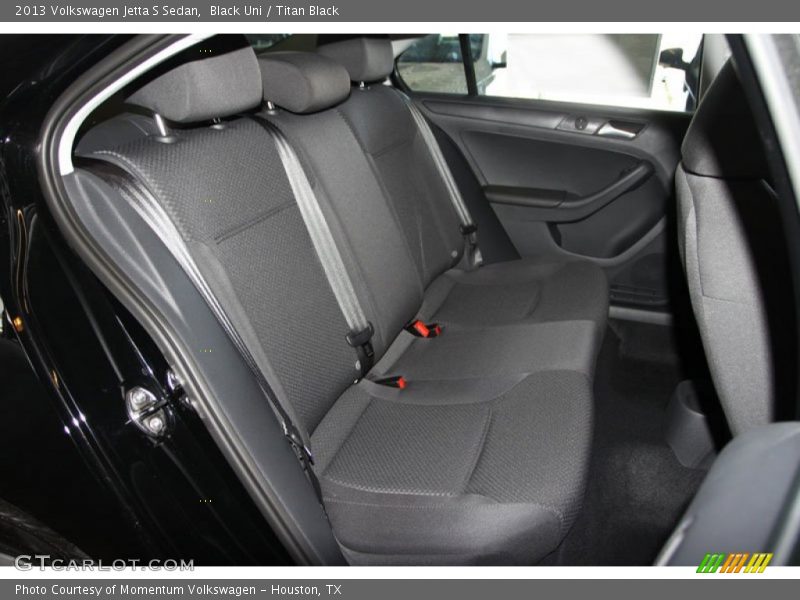 Black Uni / Titan Black 2013 Volkswagen Jetta S Sedan