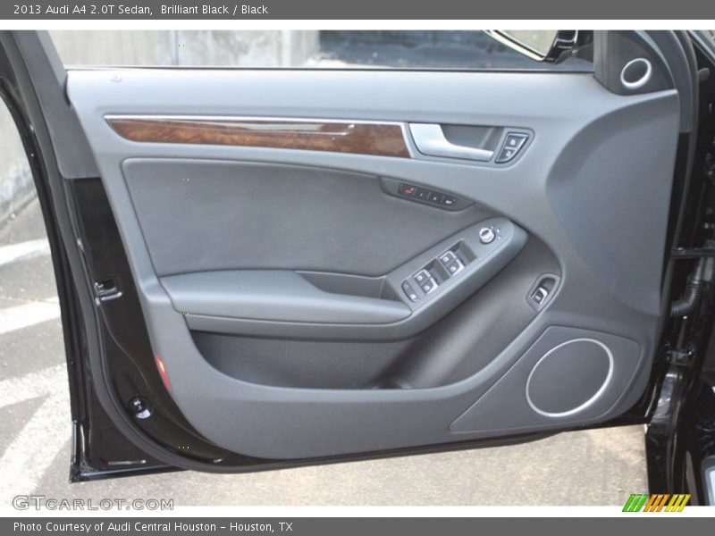 Brilliant Black / Black 2013 Audi A4 2.0T Sedan