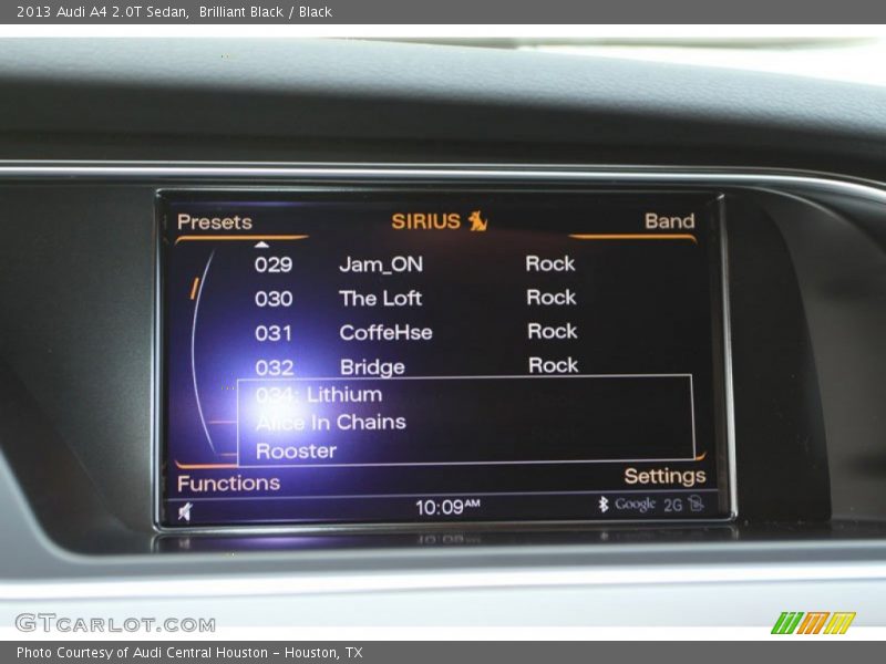 Brilliant Black / Black 2013 Audi A4 2.0T Sedan