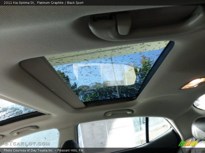 Platinum Graphite / Black Sport 2011 Kia Optima SX
