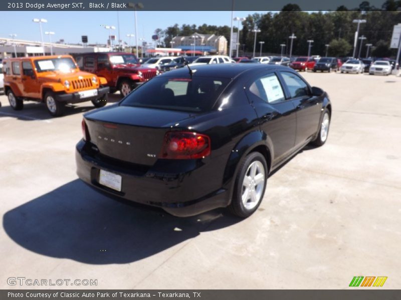 Black / Black 2013 Dodge Avenger SXT